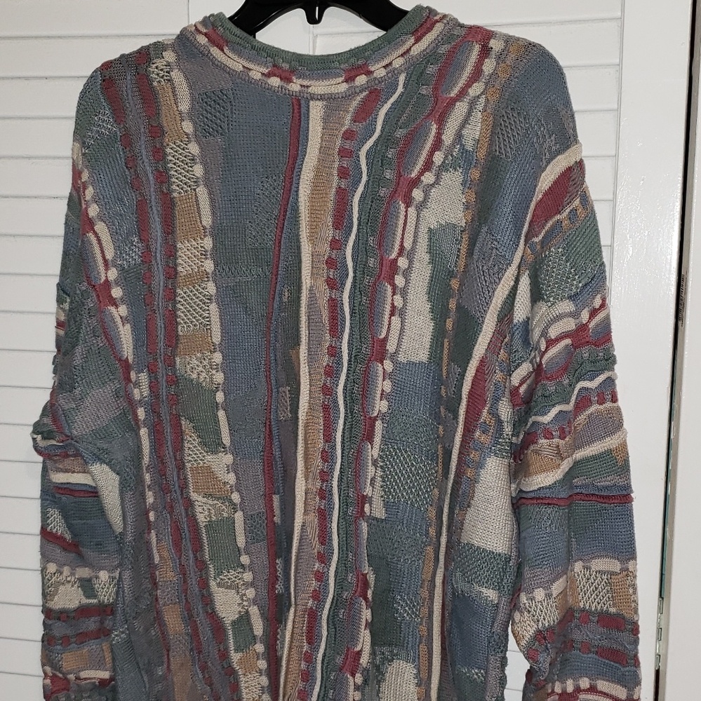 Tosani sweater